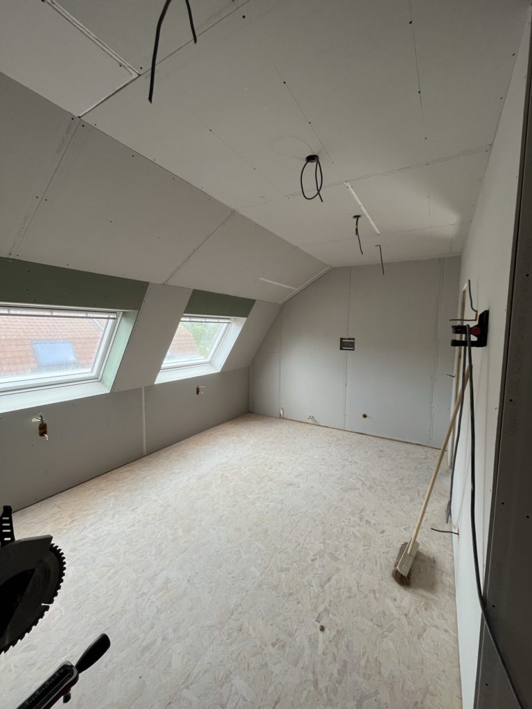 Cloisons - faux plafonds et rénovation de greniers